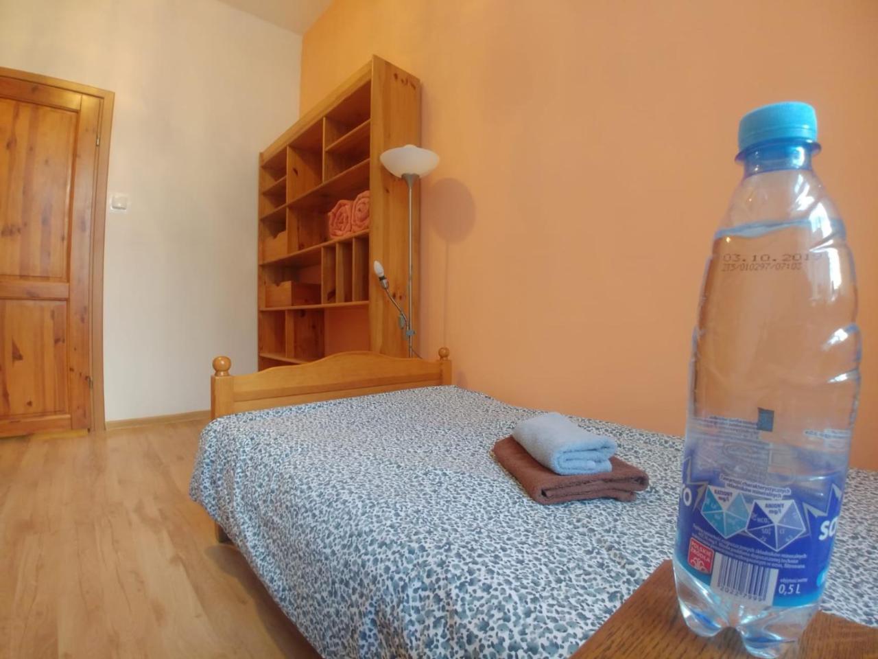 Room Near The Center Гданськ Екстер'єр фото